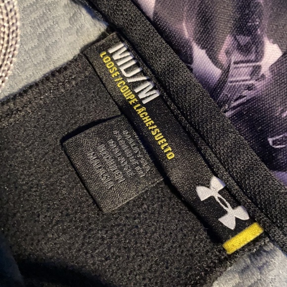 Under Armour medium black and grey hoodie - Picture 2 of 4